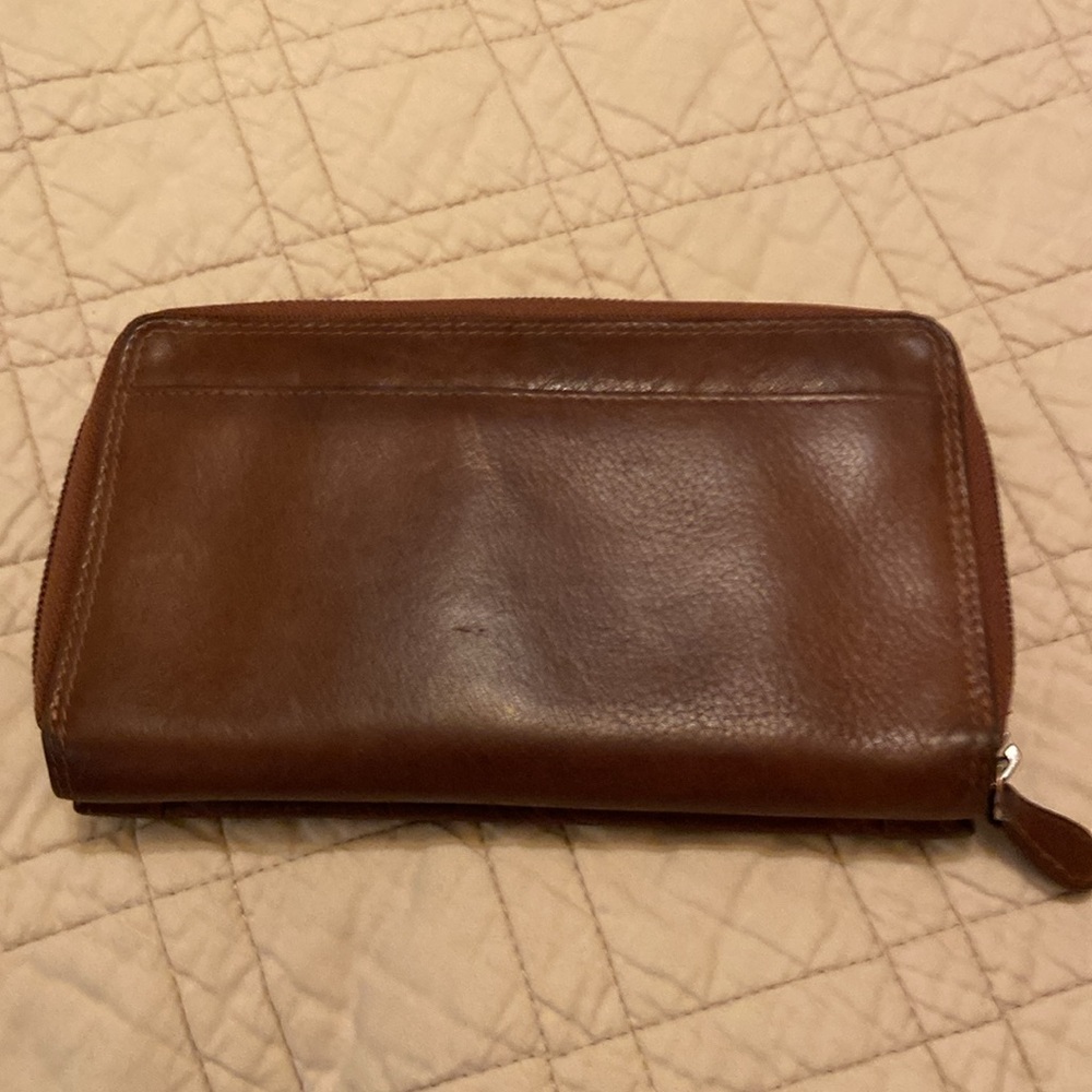 RFDI wallet - Picture 2 of 5